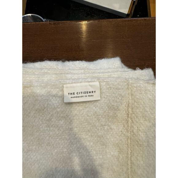 The Citizenry Catalina Boucle Bed Blanket - Picture 3 of 7